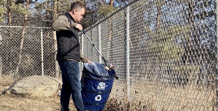 Един трудолюбив мъж от Калгари преодолява пречките за да се