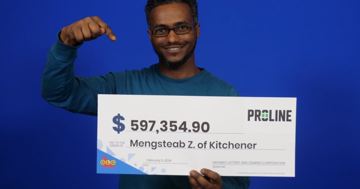 Дни на плащане: Човек от Онтарио печели $750 000, след като е уцелил 2, 12-отборни футболни пари