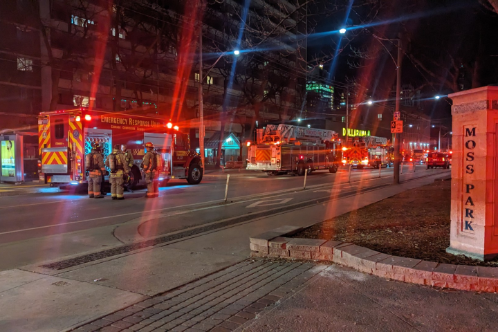 1 rescued from balcony after downtown Toronto high-rise fire