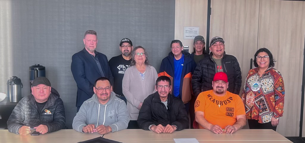 Бившият шеф на полицията в Саскатун Трой Купър работи с