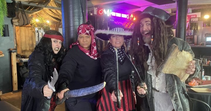 Хаос и веселие в менюто на пиратската сватба на Свети Валентин в Калгари