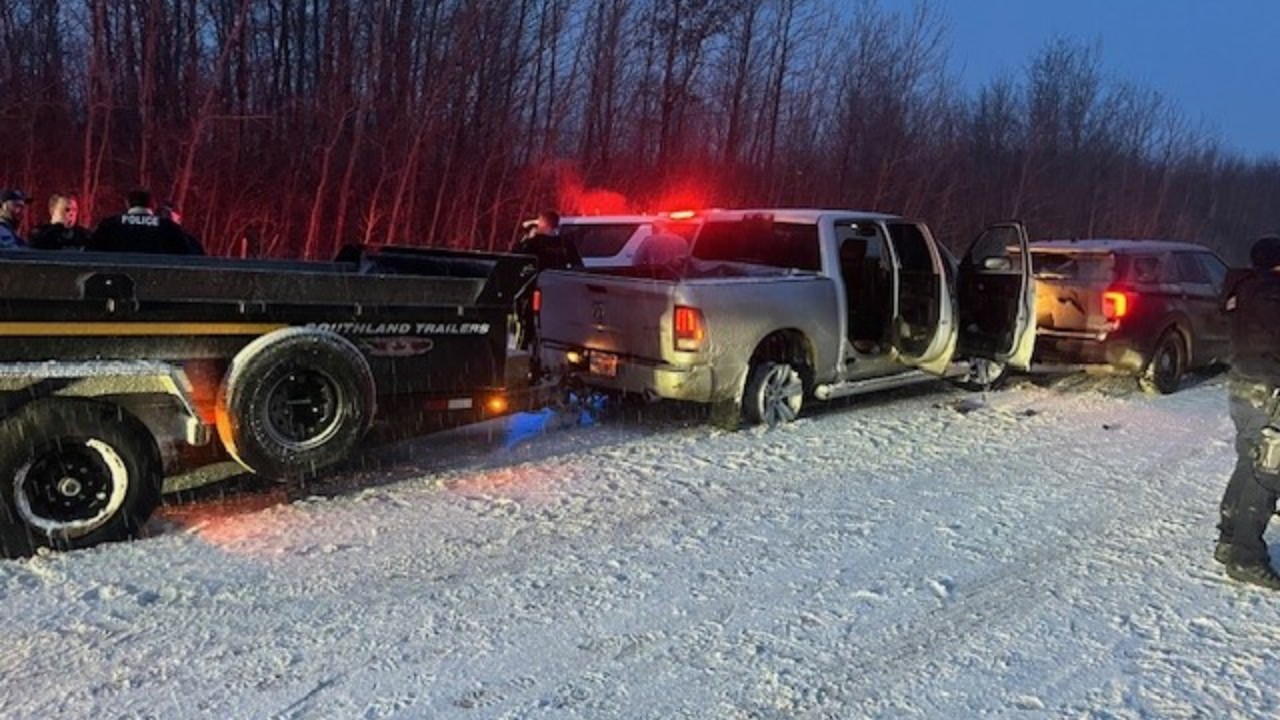 Няколко души са изправени пред множество обвинения след престъпление включващо