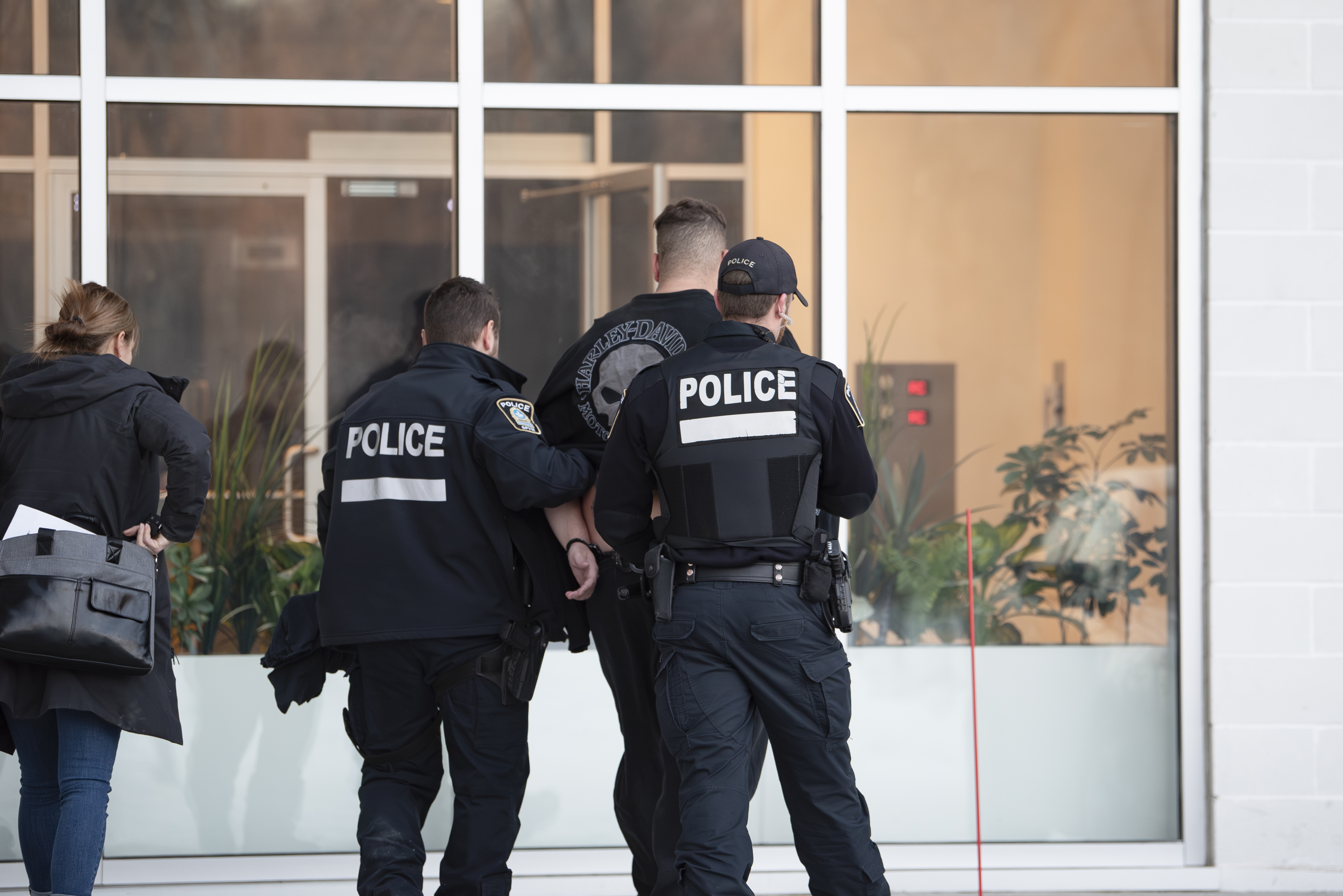 Силите на полицията в Монреал (SPVM) разбиха група за предполагаеми