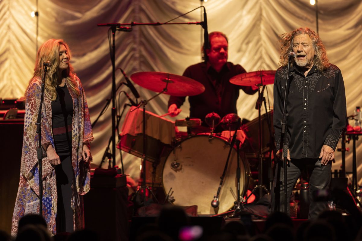 Edmonton’s folk festival ‘thrilled to announce’ Robert Plant and Alison