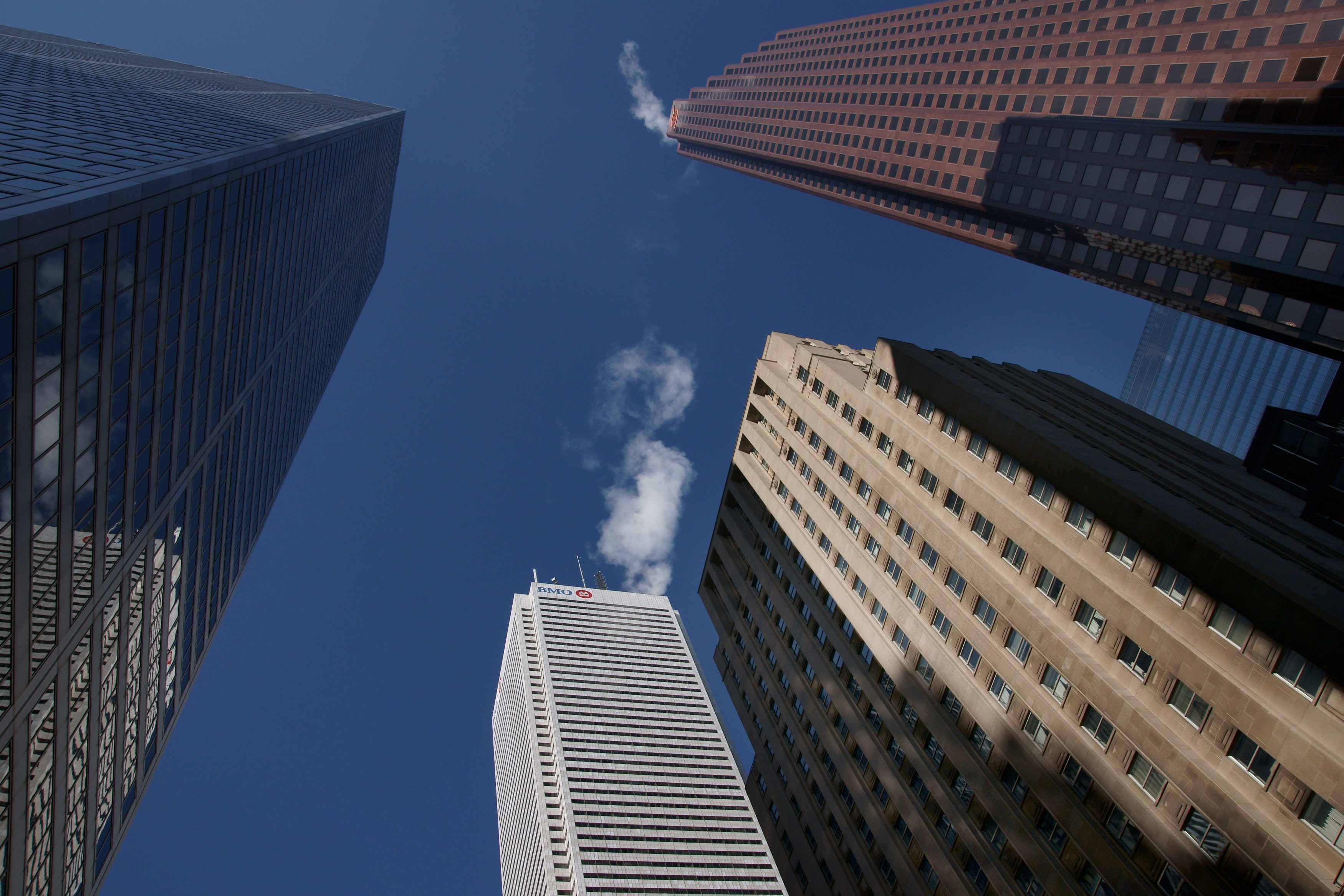 Канадската Bank of Nova Scotia във вторник надмина прогнозите за