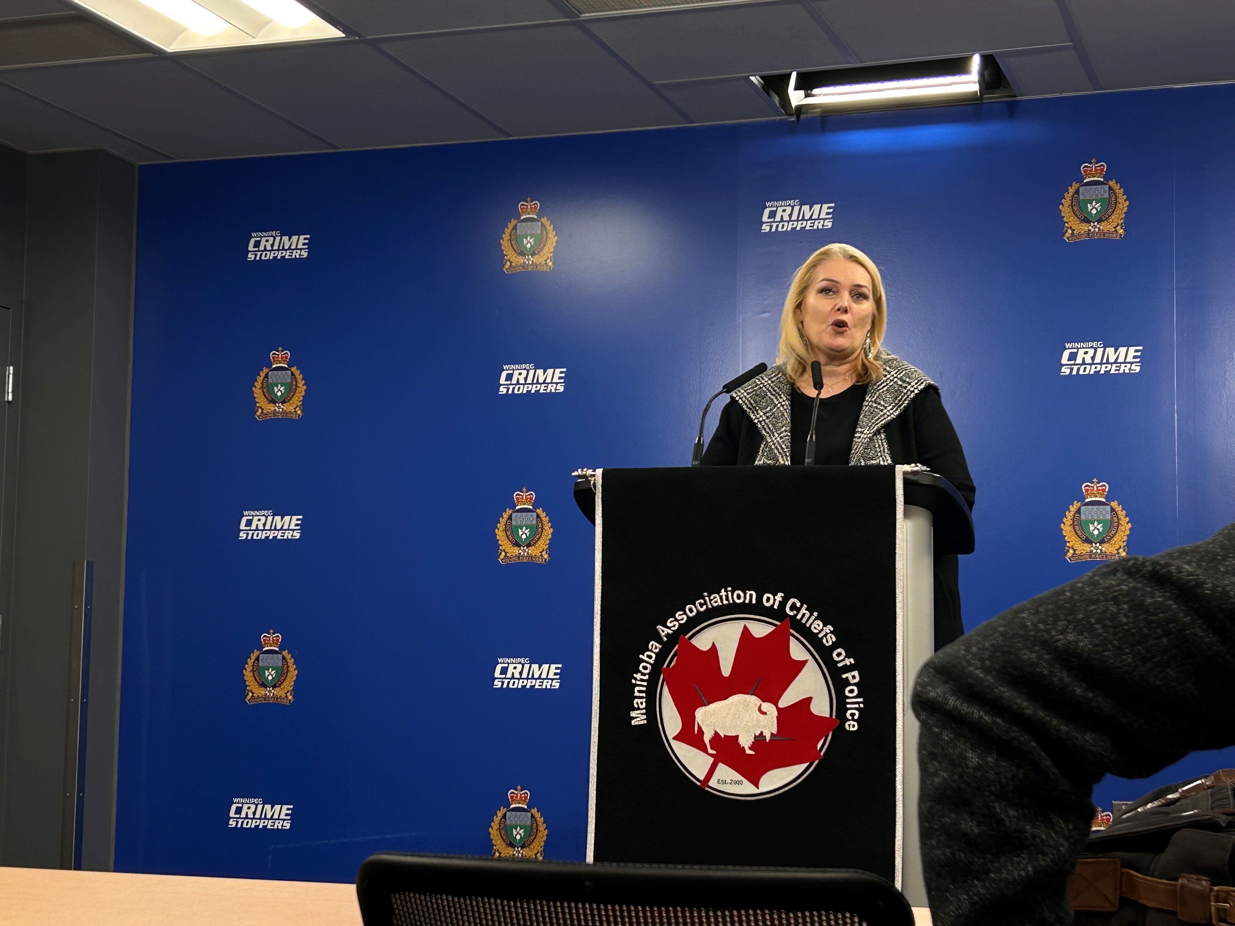 Съвместна кампания в цяла Манитоба насочена към подпомагане на младите