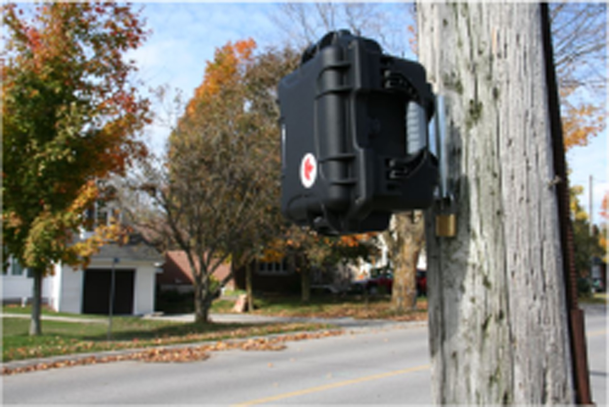 Радарно проследяващо устройство инсталирано в Китчънър от звеното за пътно