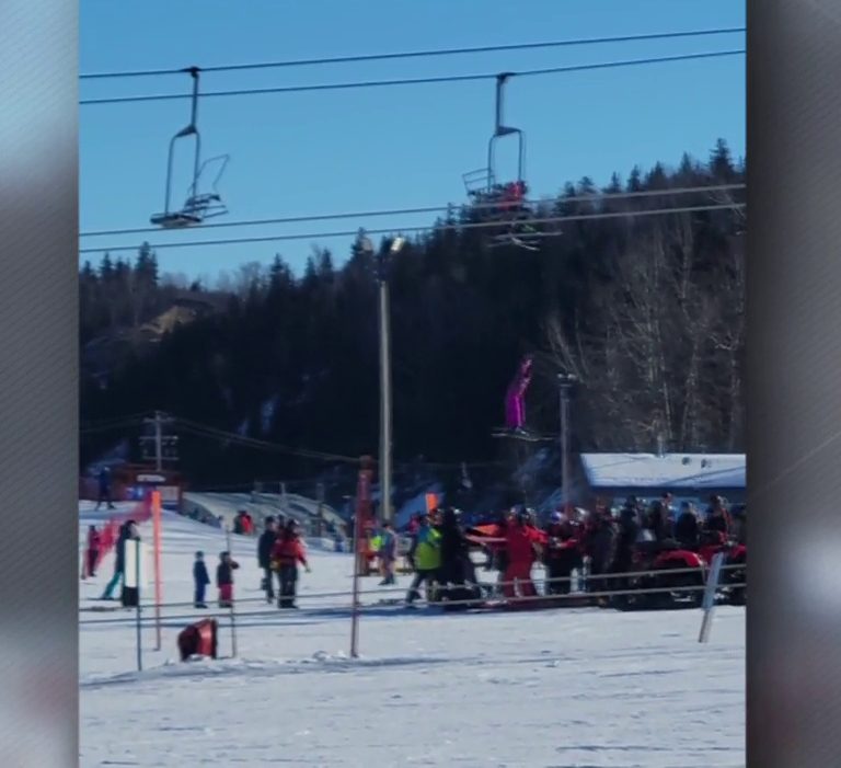 Ski staff catch child dangling from chairlift at Rabbit Hill near Edmonton