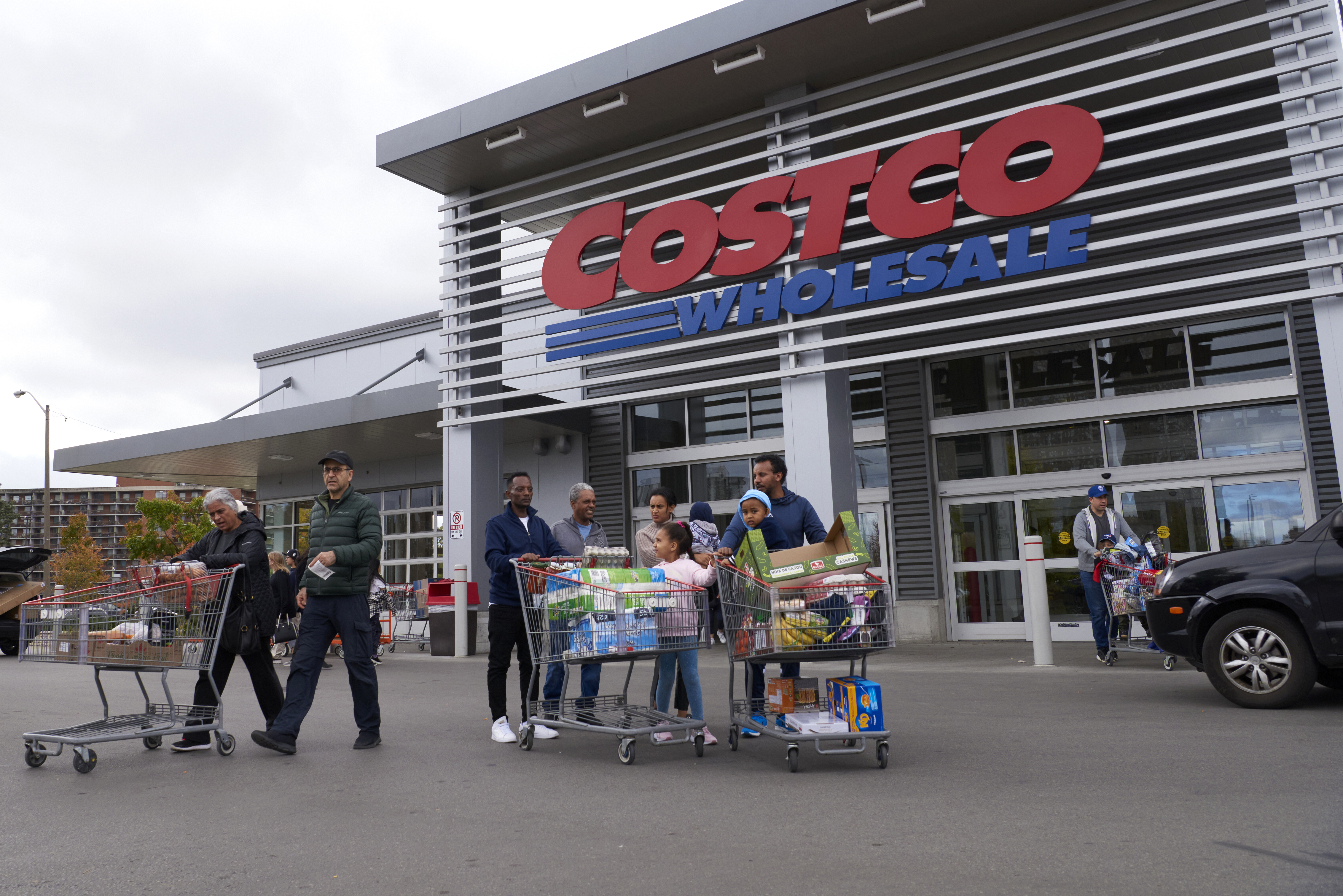 Costco open to grocery code of conduct, but says it must apply to all