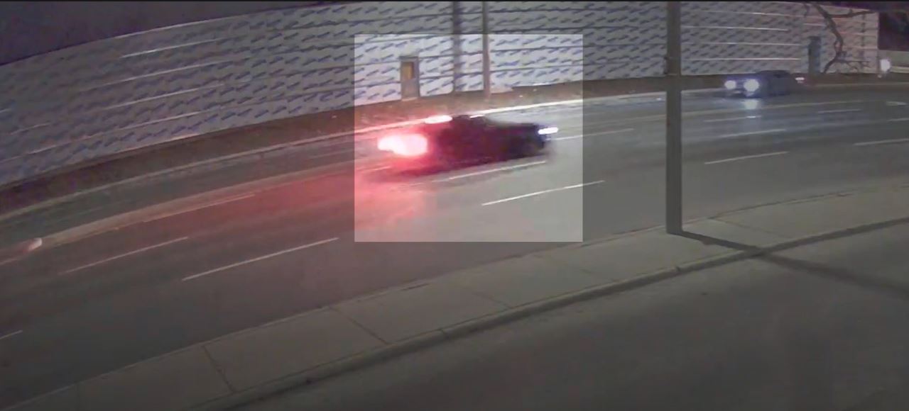 Лондон Онтарио полицията предоставя описание и видео на превозно средство