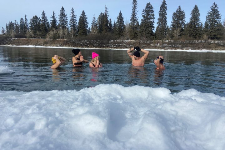 Calgarians plunge in icy Bow River for better health benefits