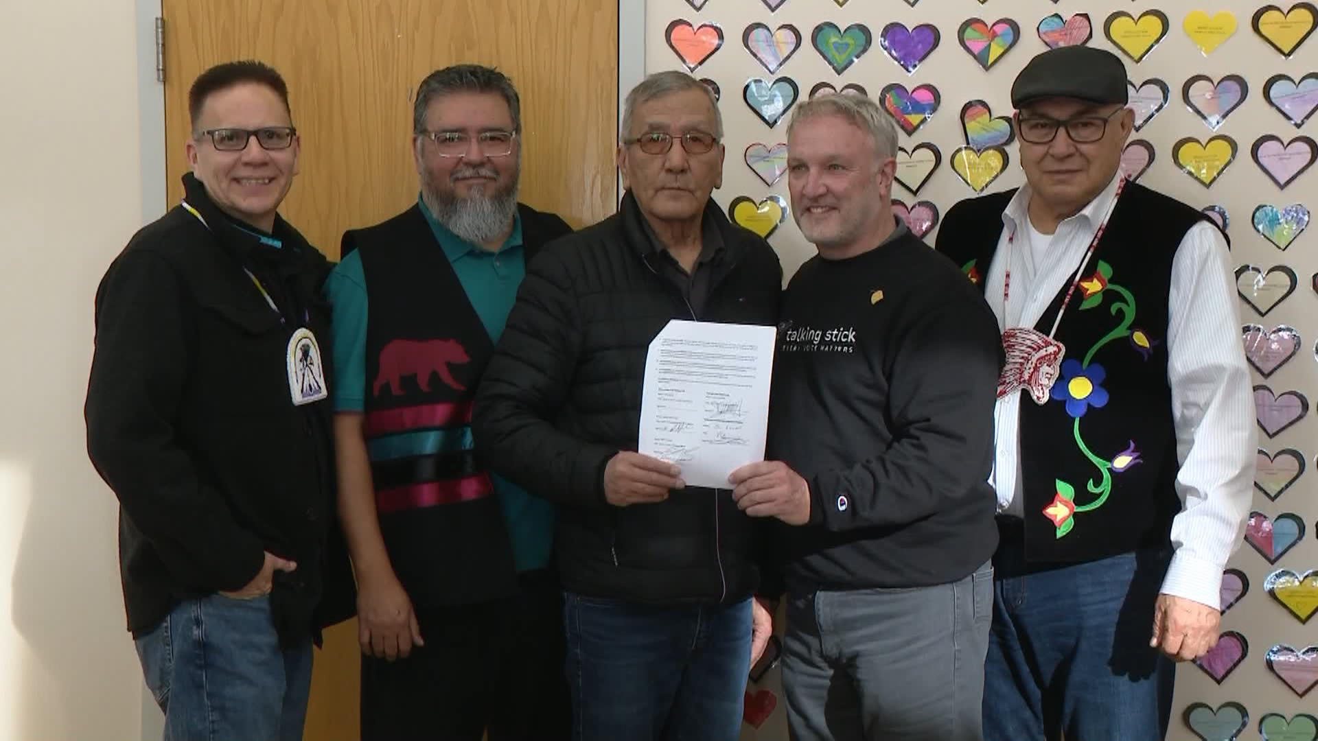 Ръководството на James Smith Cree Nation подписа партньорство в сряда