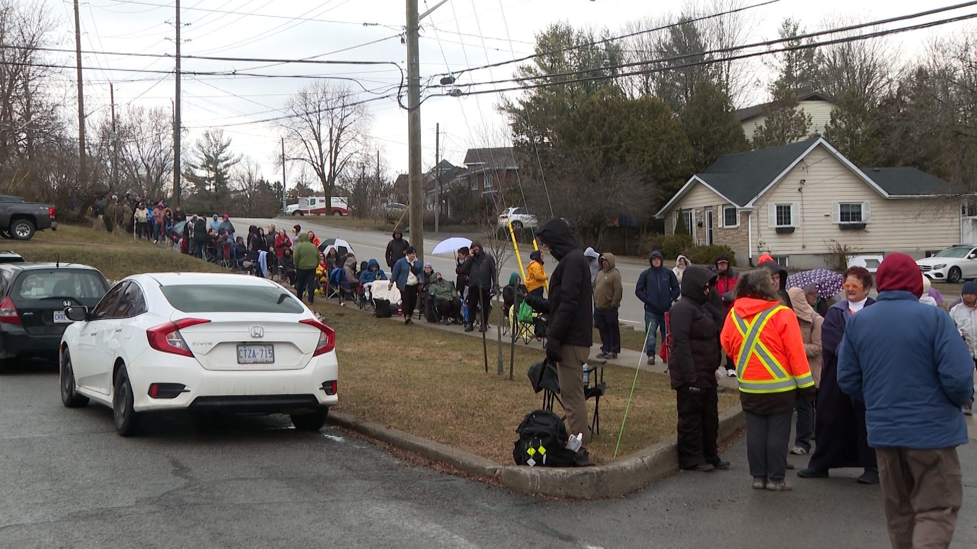 Медицинска клиника която иска да поеме хиляди нови пациенти работи