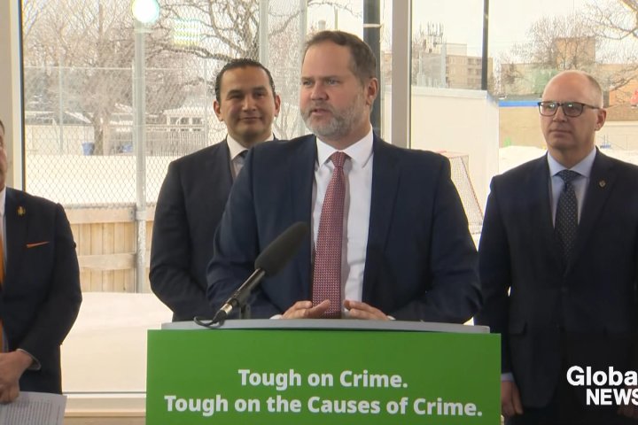 Law enforcement agencies receive funding from Manitoba government