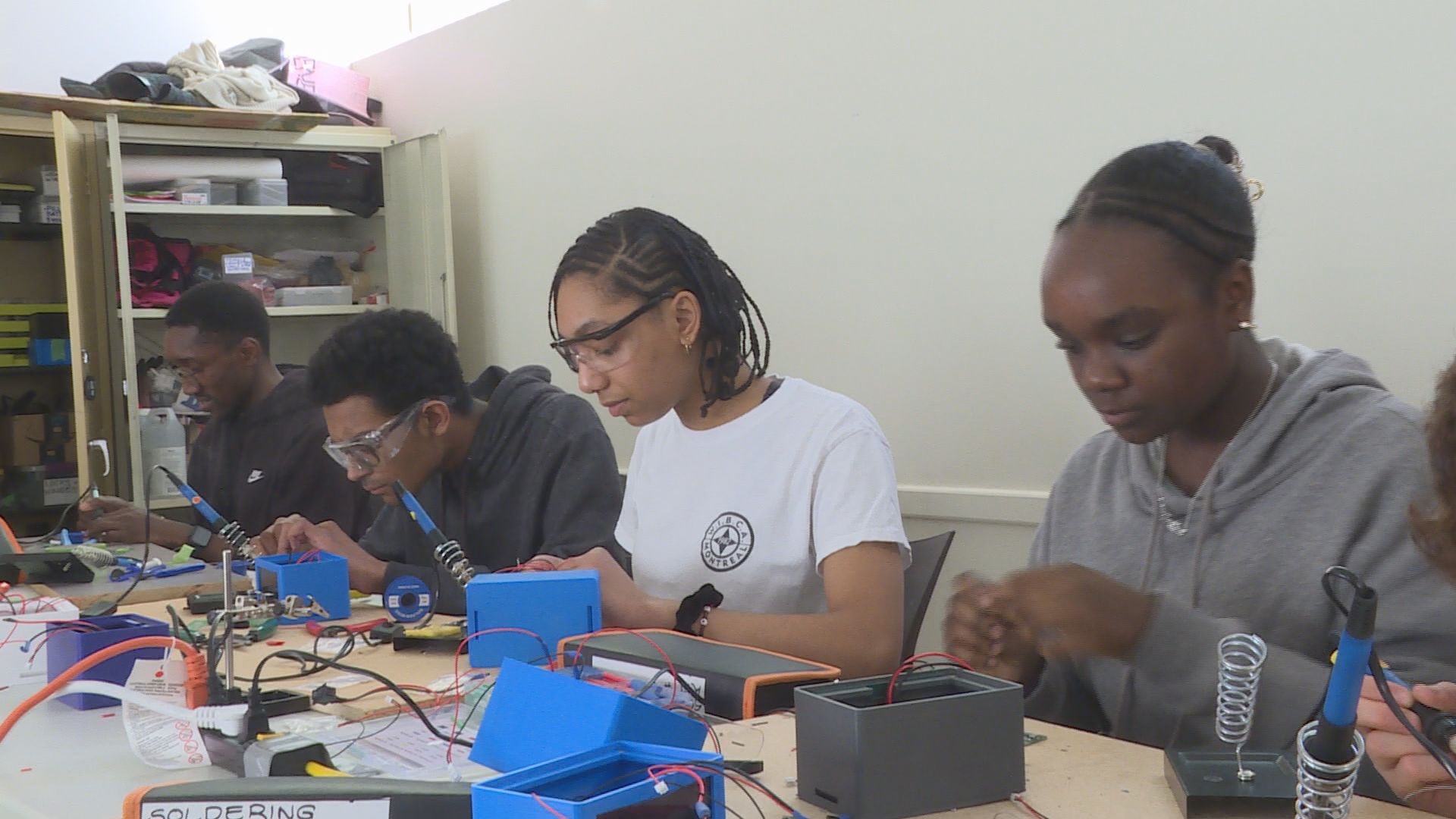 Award-winning robotics club in Montreal is growing and has hopes for a new home