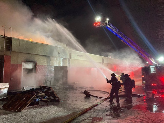 Понеделник сутринта беше натоварена за парамедичната служба на Пожарната в