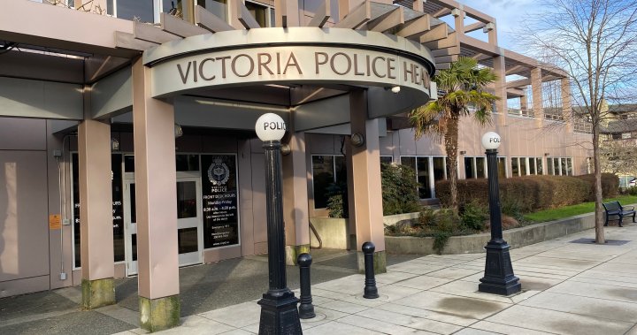„Криза на почтеността“ зад жалбата срещу полицията във Виктория, казва бивш член на борда