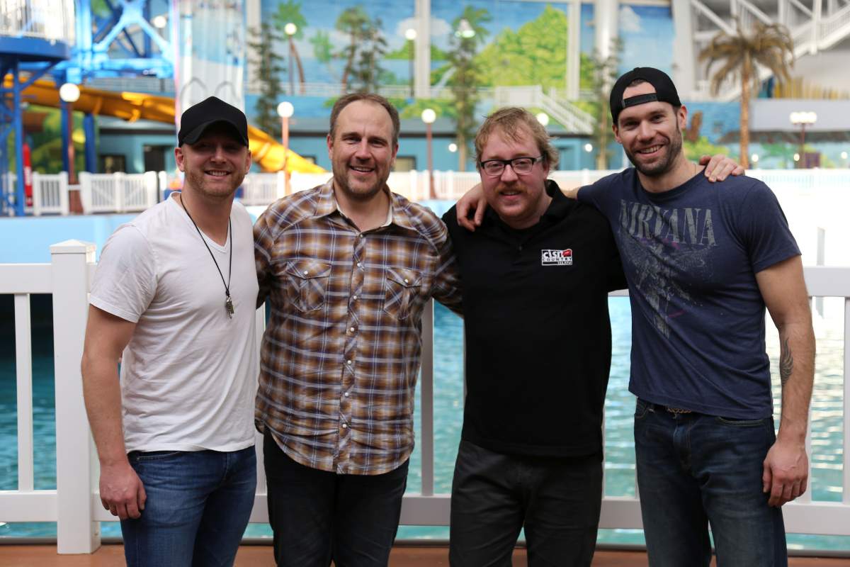 Chris Scheetz CISN Country