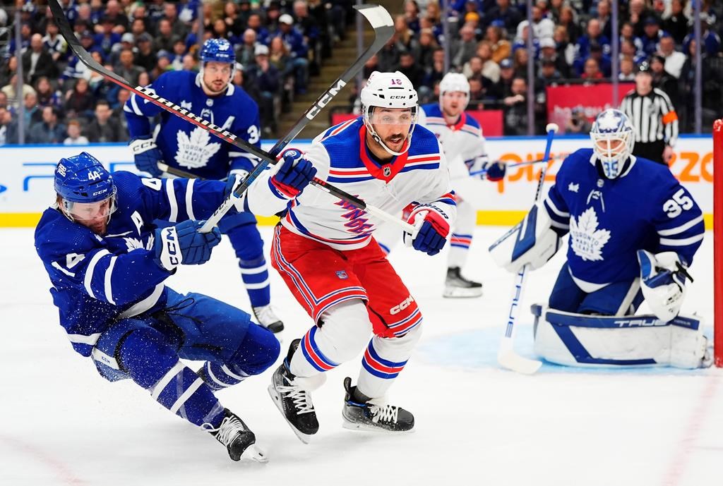 ТОРОНТО – Макс Доми отбеляза победител при дузпите когато Торонто