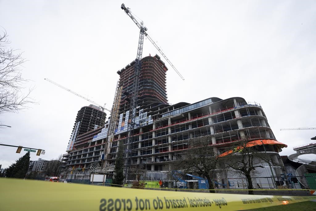 Друг инцидент с кран във Ванкувър накара WorkSafeBC да събере