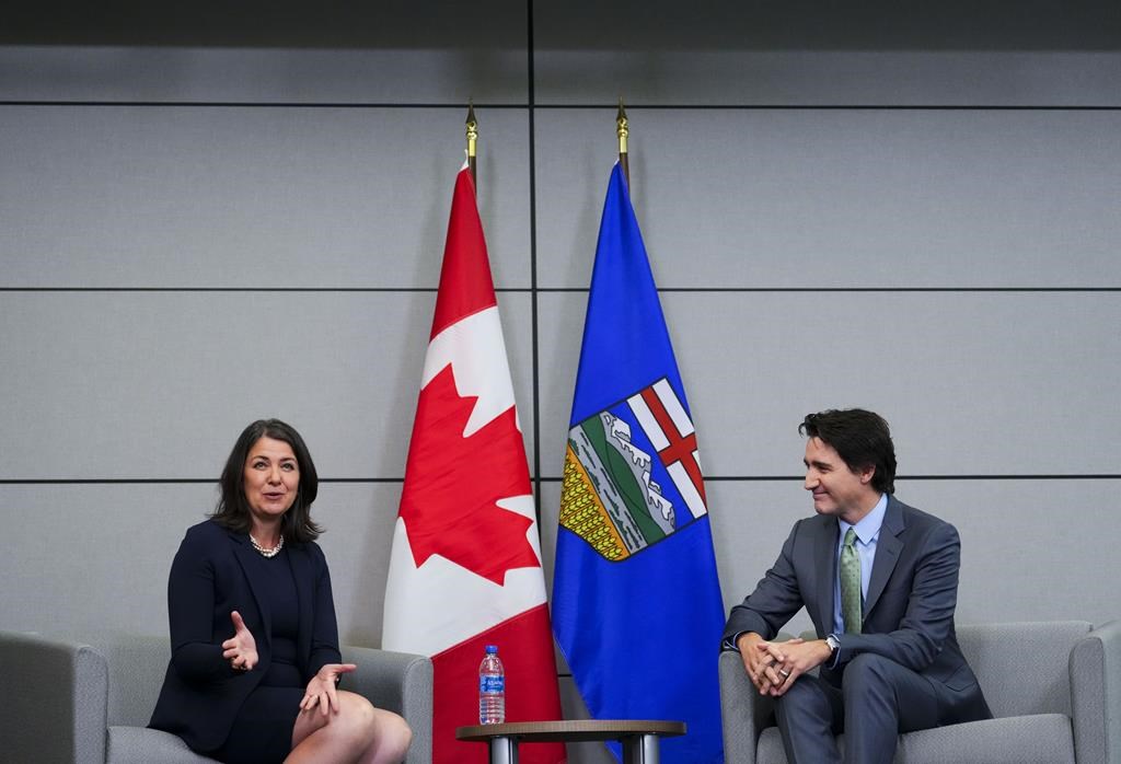 Trudeau, Smith set to meet as carbon price provincial pushback grows