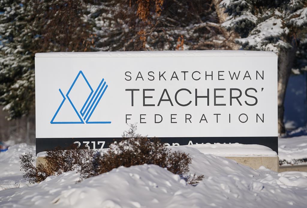 Sask. teacher sanctions to lift Friday as union heads back to bargaining table