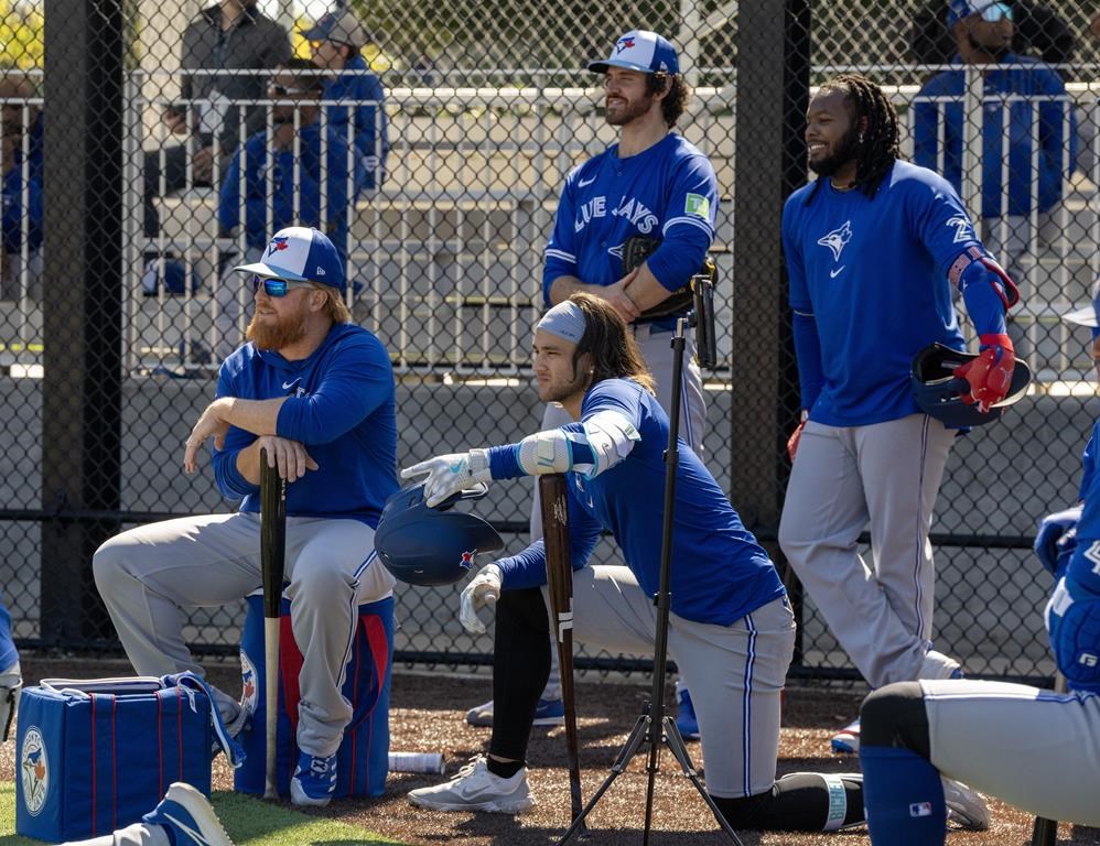 Нямаше преобразяване на състава блокбъстър търговия или впечатляващо подписване на
