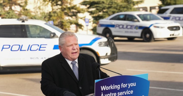 Форд за съвета на полицая от Торонто за кражба на автомобил: „Може да оставите бисквитки и мляко“
