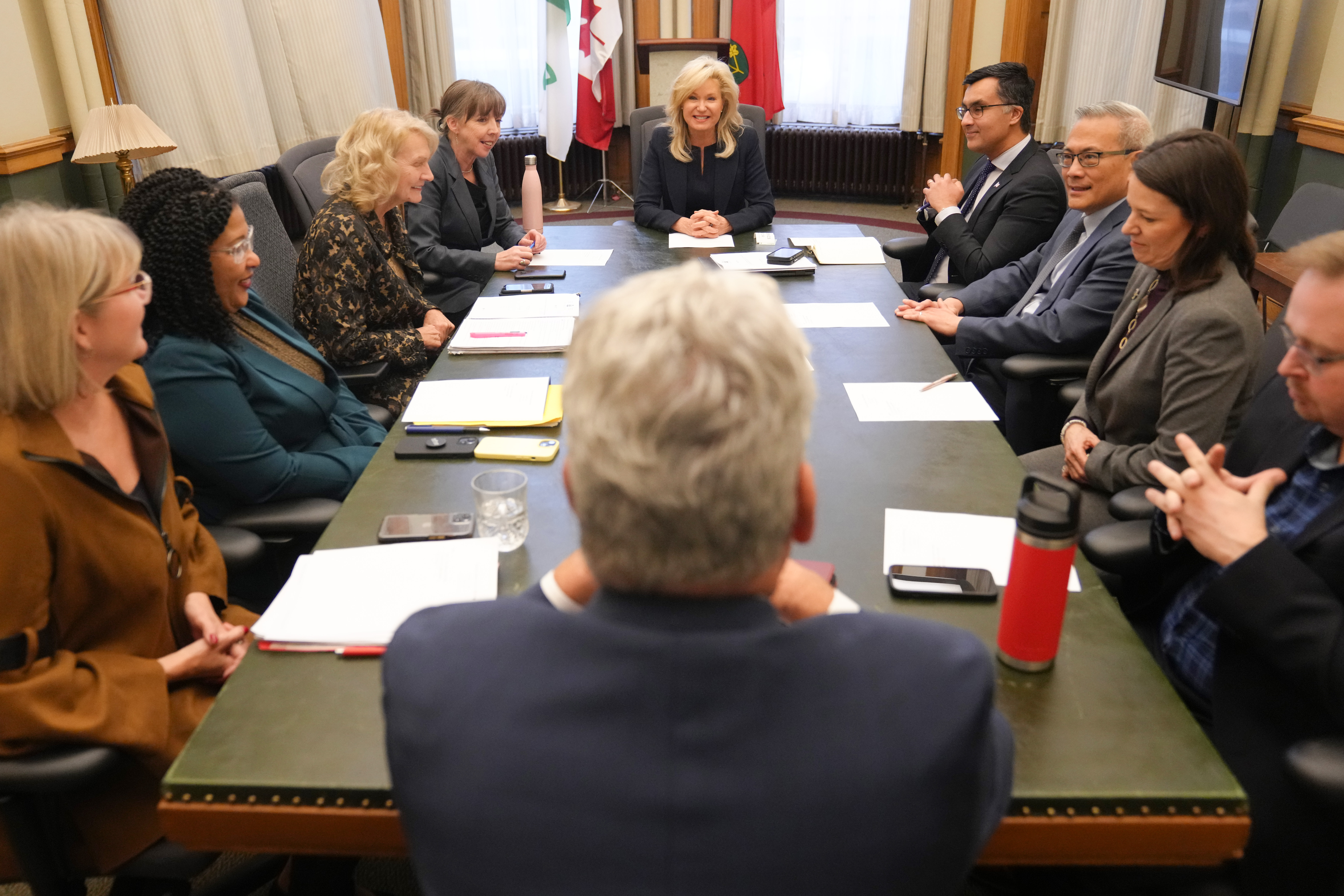 Либералите от Онтарио ще внесат законодателство което би позволило на