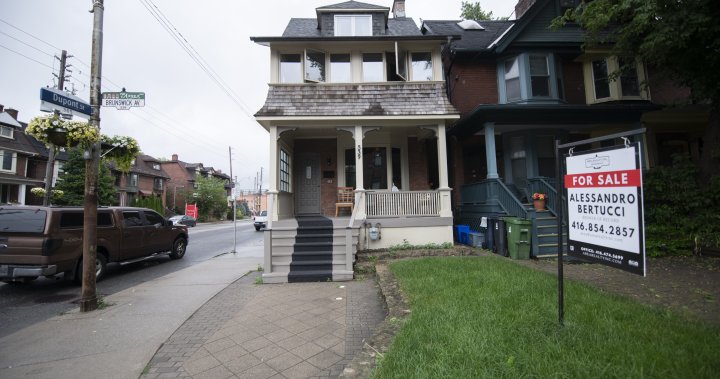 Разширен данък върху празните жилища в Онтарио на хоризонта, тъй като перспективите за жилища се подобряват леко