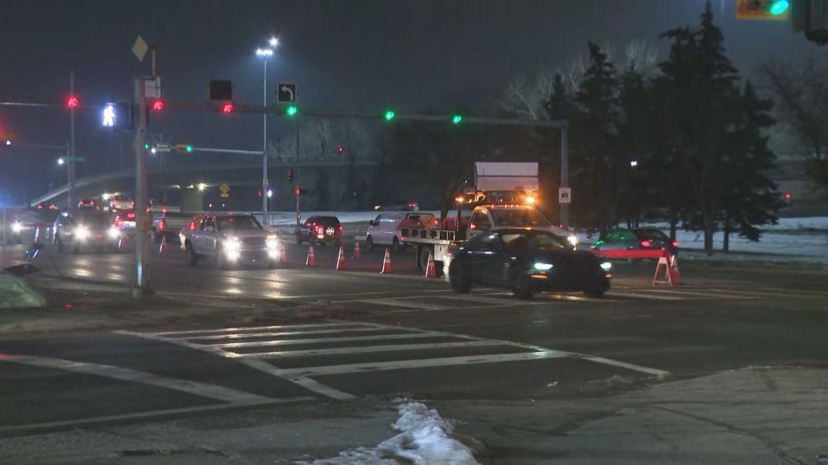 Естакадата на Четвърто авеню в Калгари и Мостът на помирението