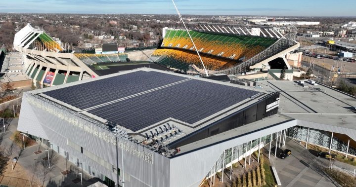 Commonwealth Recreation Center става най-новата сграда на град Едмънтън със слънчева инсталация