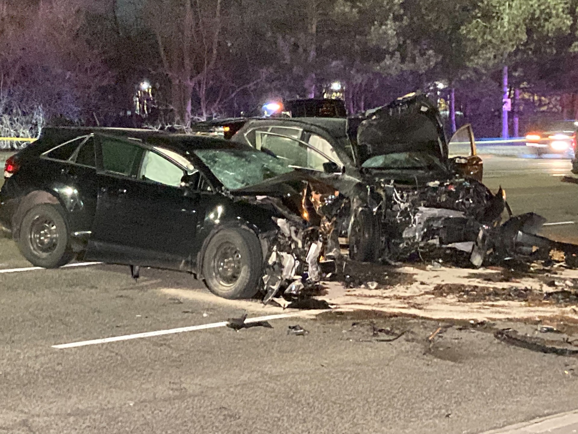 Street racing may have led to 3 car crash in Mississauga, police say