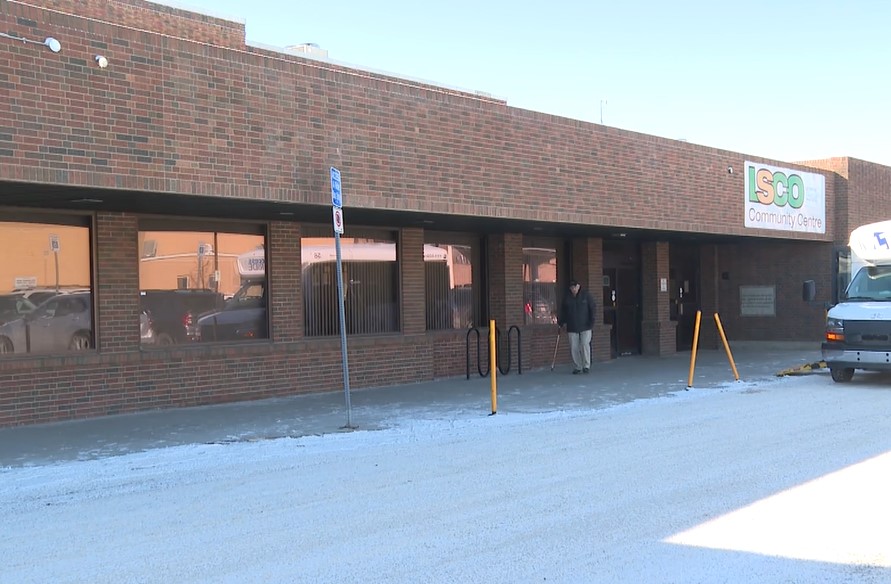 Това е съкрушителен удар за служителите на LethbridgeElder Abuse Response