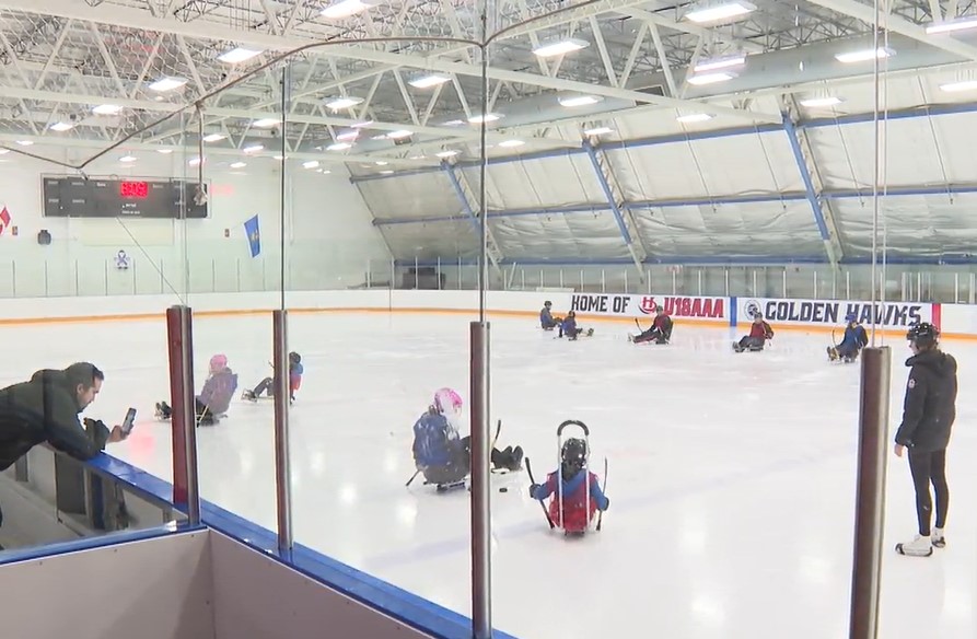 Правителството на Албърта казва че има план да помогне на