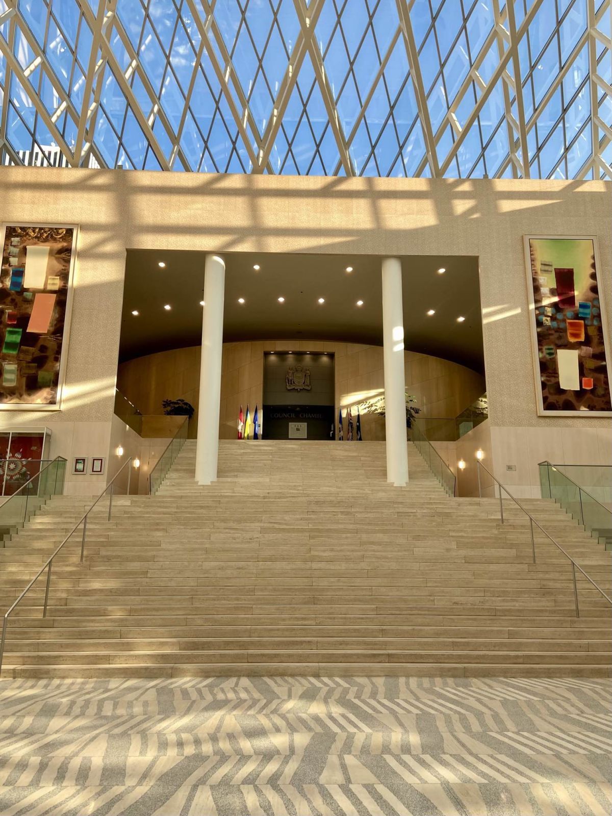 Градският съвет на Едмънтън ще разгледа информационен доклад във вторник