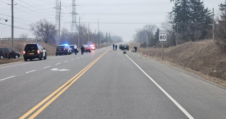 Провинциалната полиция на Онтарио съобщи че разследва фатален сблъсък в
