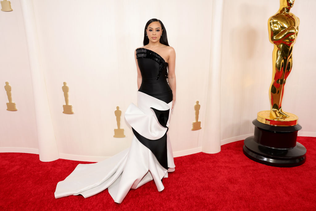 Kristy Sarah attends the 96th Annual Academy Awards on March 10, 2024 in Hollywood, California.