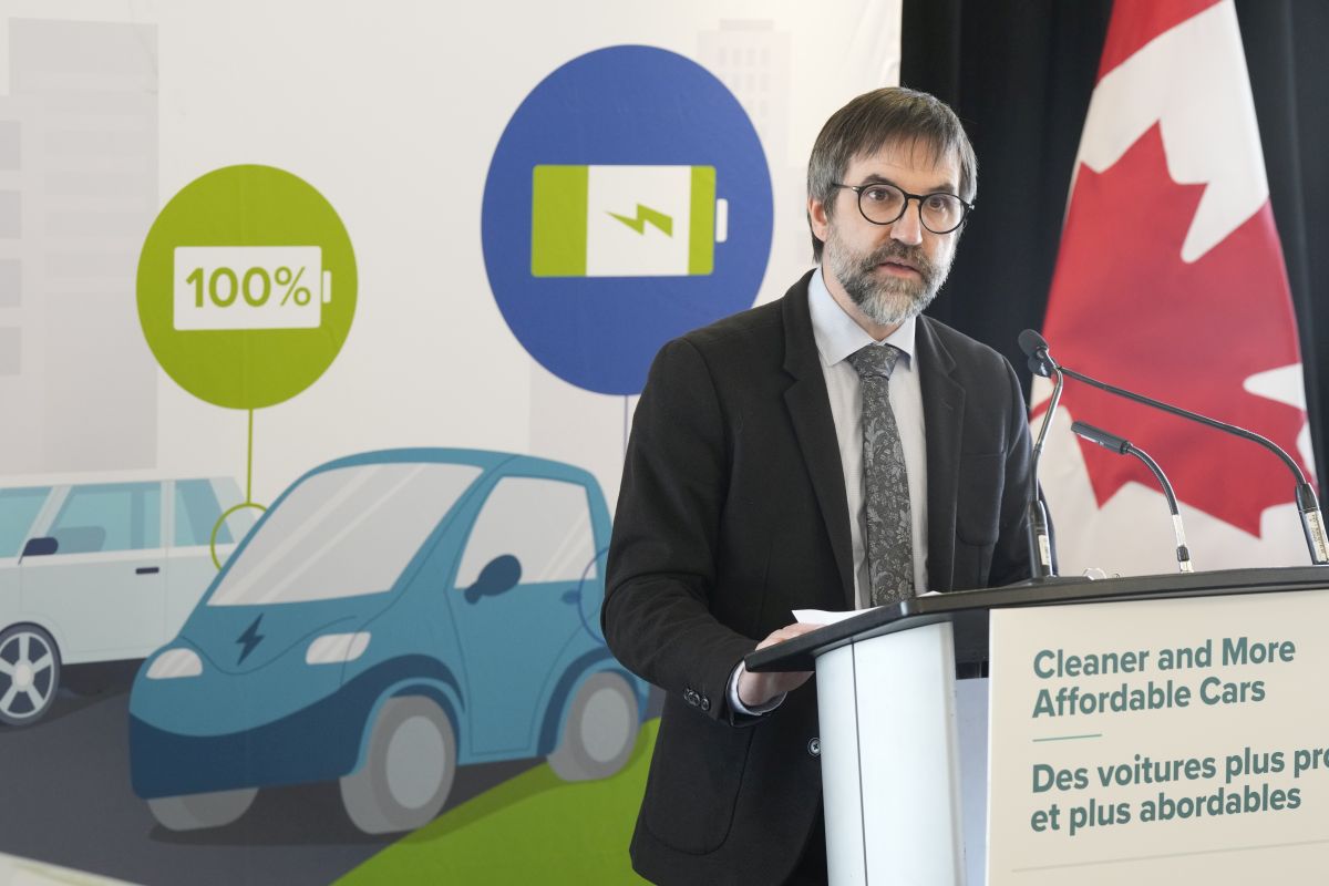 Environment Minister Steven Guilbeault speaks at an announcement in Toronto on Tuesday, Dec.19, 2023, where he outlined the details of his plan to eventually phase out the sale of gas-powered vehicles in Canada.