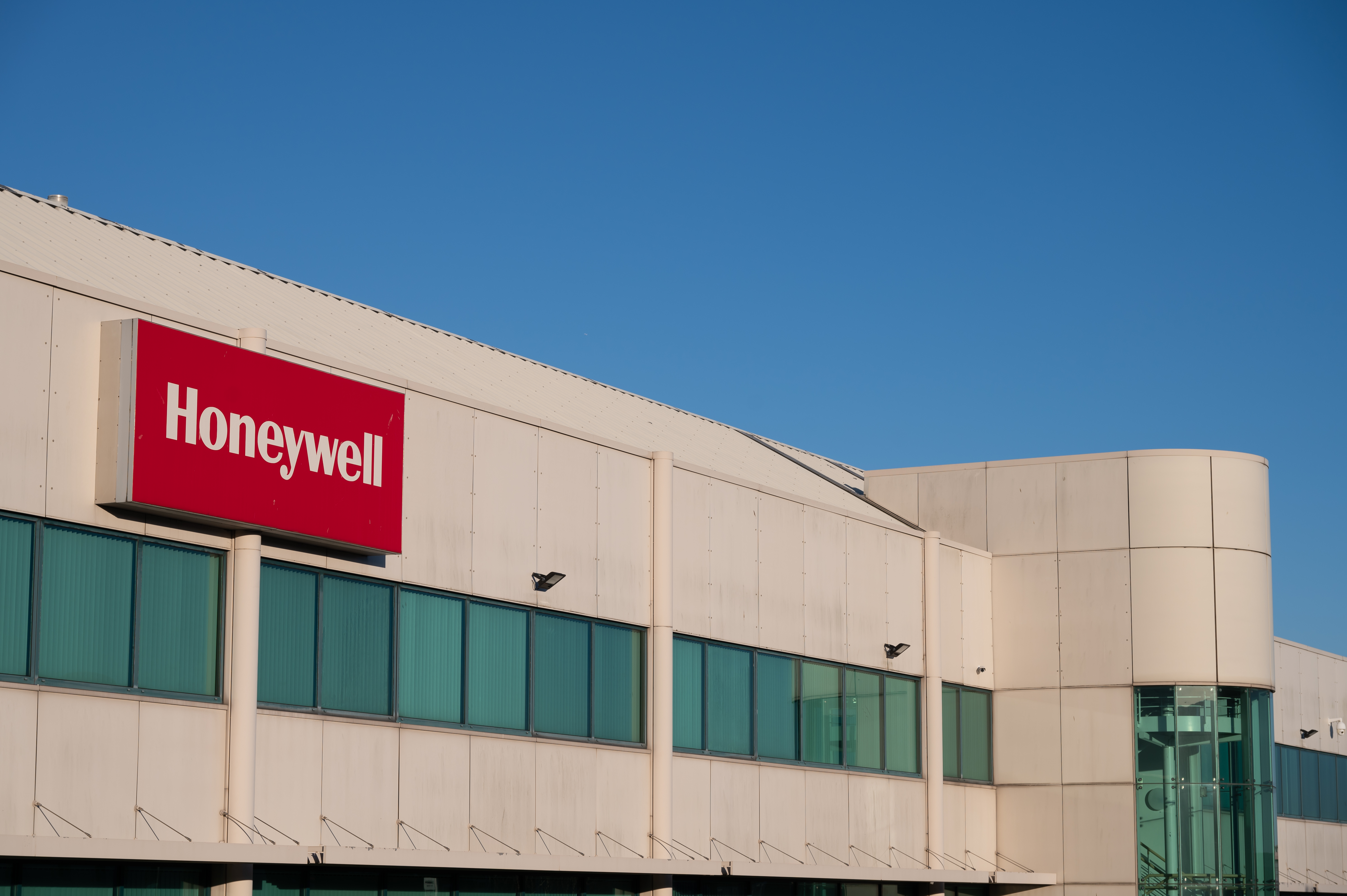 Honeywell to seek ‘relief’ on Bombardier engine pricing at Supreme Court of Canada