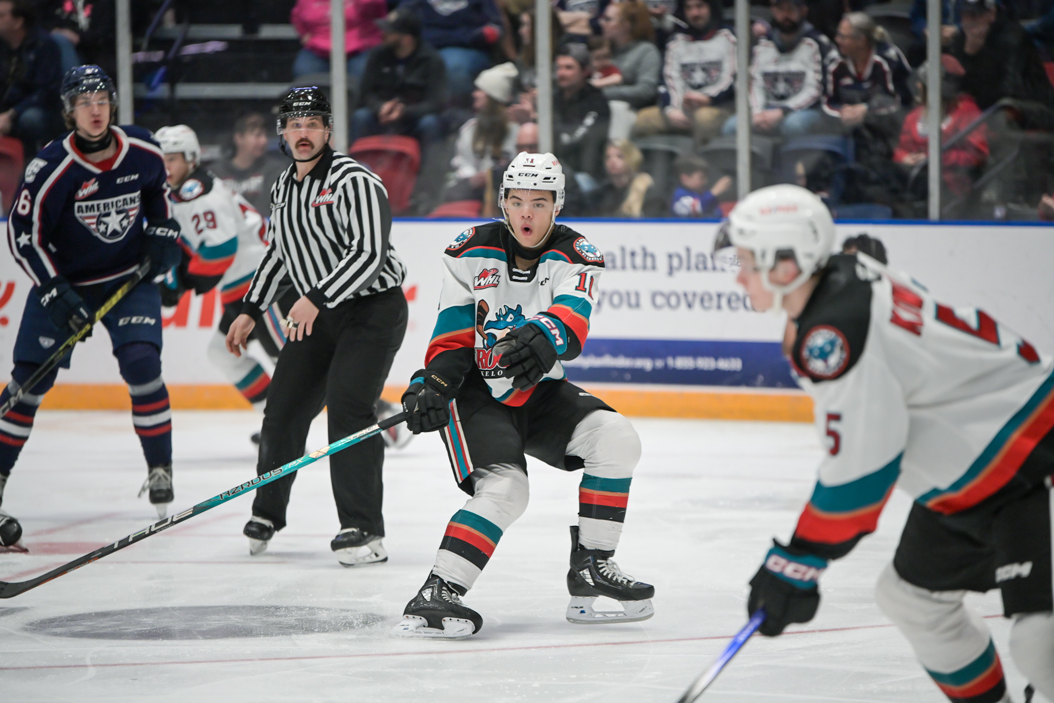 Обзор на резултатите от хокей на юноши от Okanagan и