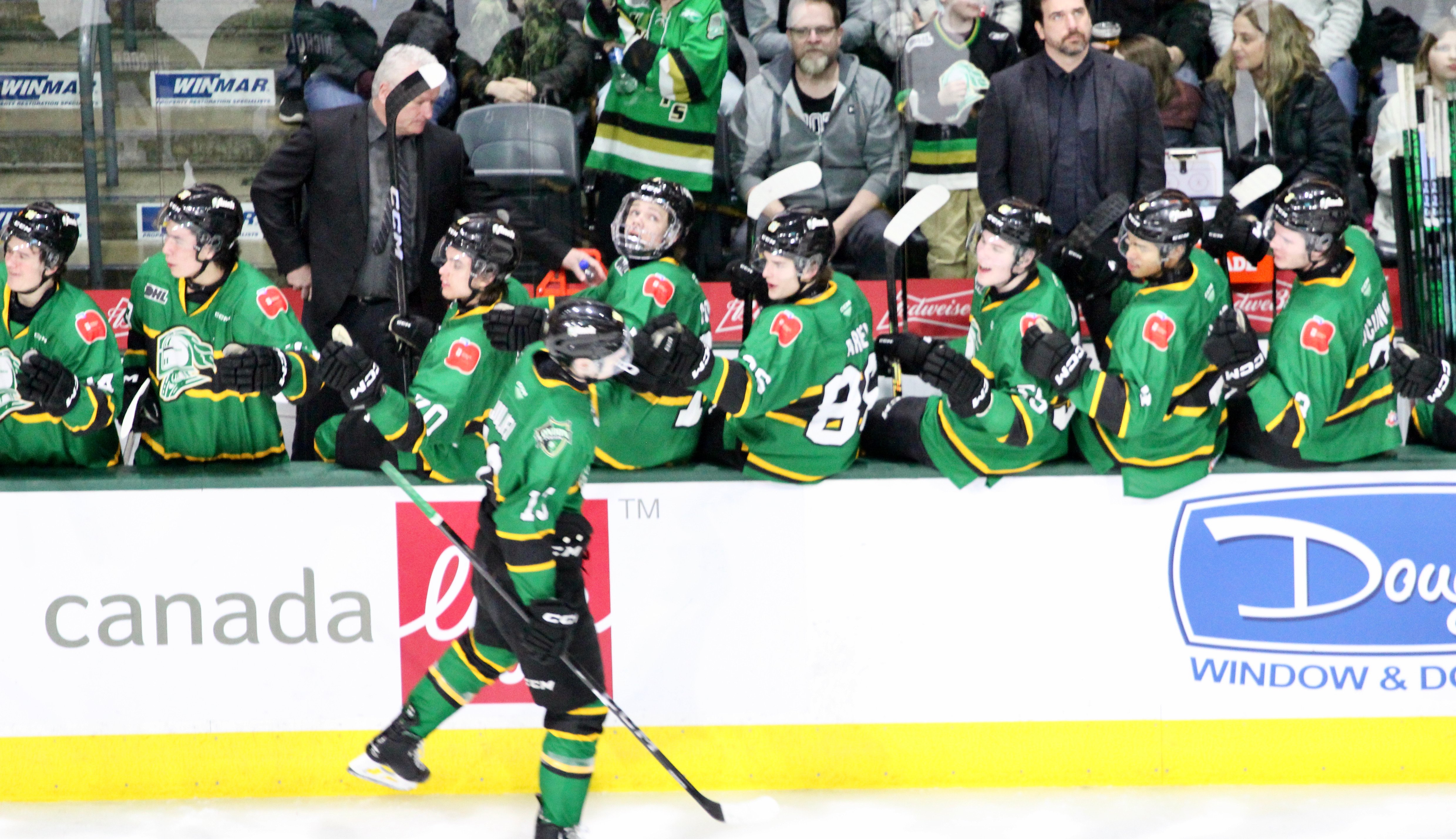 London Knights clinch Midwest Division title with 4-1 victory over the Kitchener Rangers - London - Vimarsana News