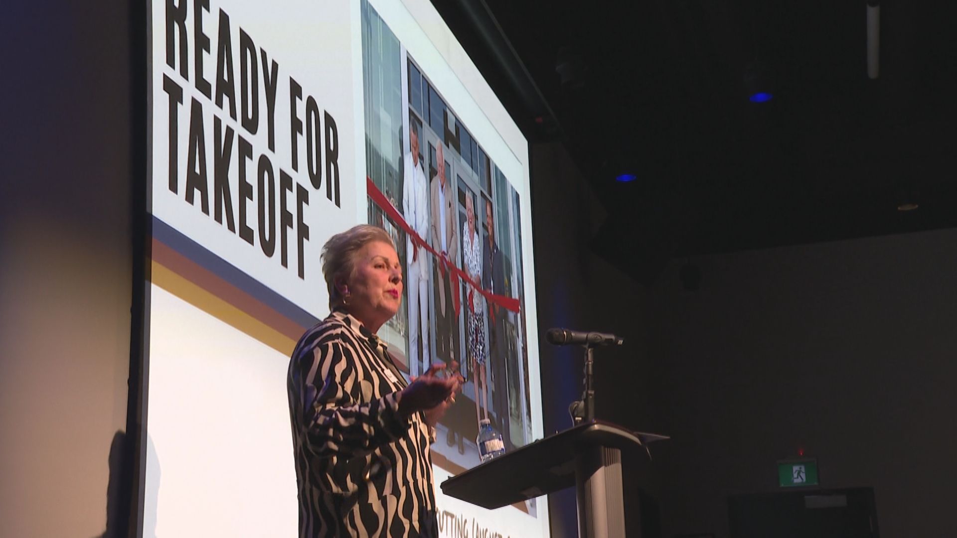 Пола Куин споделя тайните зад своя успех как пътуването й