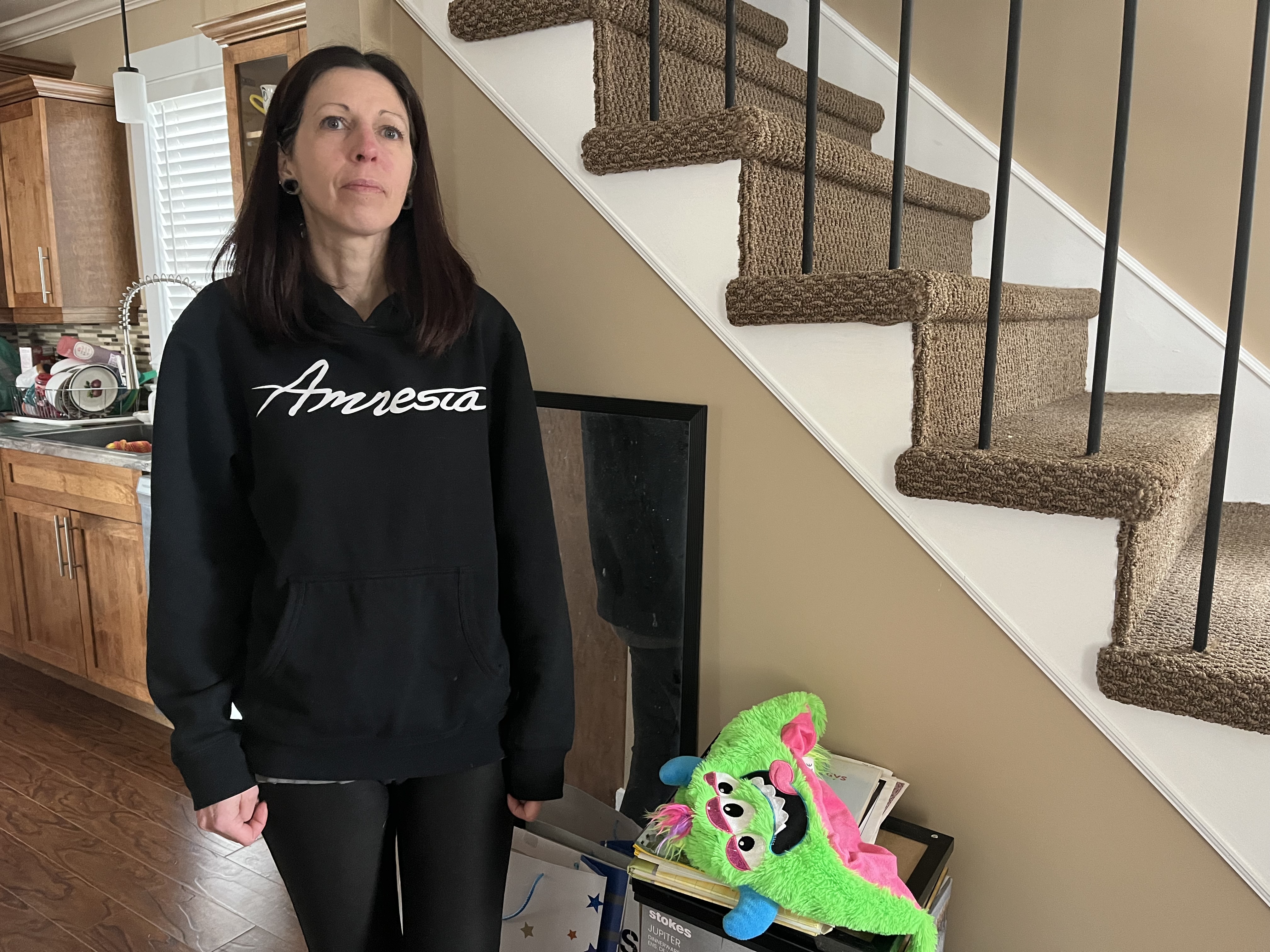 A N.B. mother says she can’t find housing because she has a child