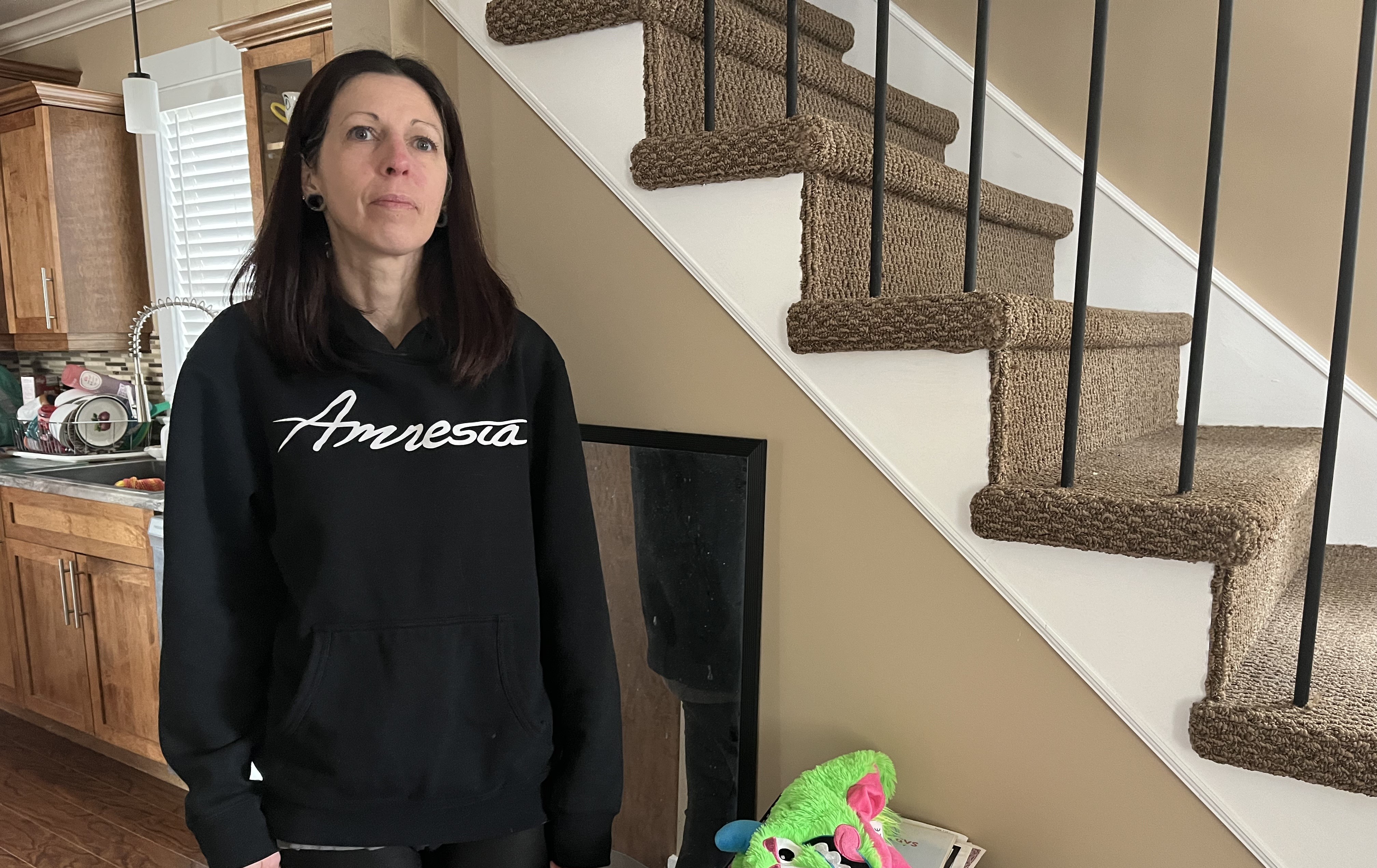 A N.B. single mother says she can’t find housing because she has a child