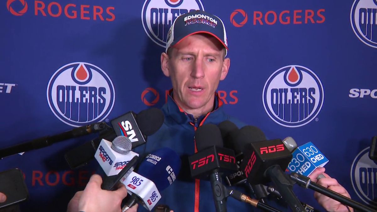 Edmonton Oilers head coach Kris Knoblauch speaks to reporters on March 18, 2024.