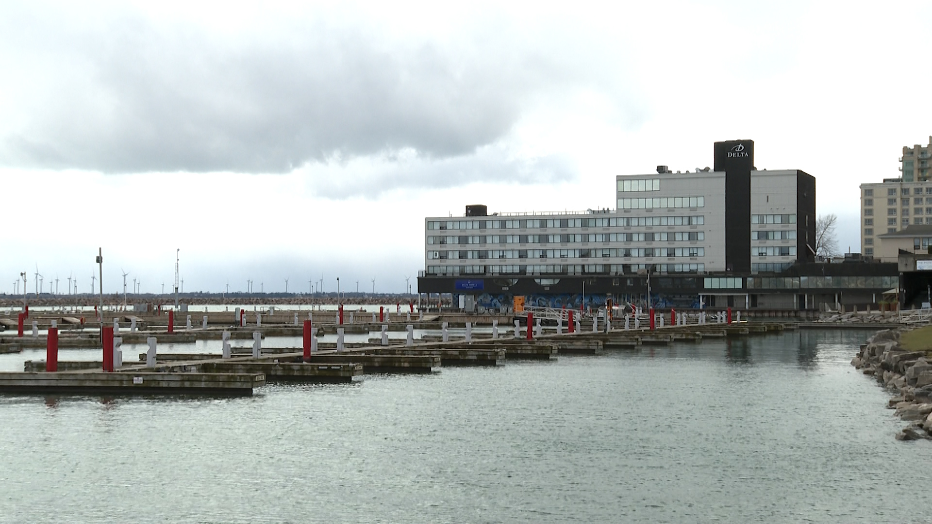 Зимата в Кингстън започна с годишния парад на Дядо Коледа