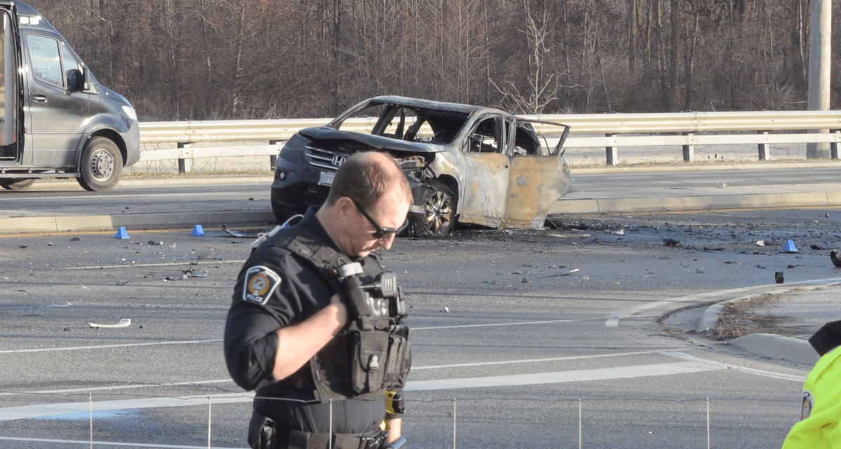 2 teens, 1 adult ‘tragically’ killed after crash in Milton, Ont.: police - image