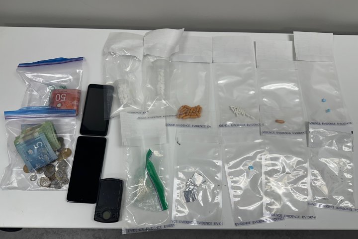 Norway House arrest leads Manitoba RCMP to seizure of cocaine, pills