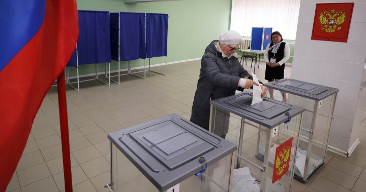 Русия започна тридневно гласуване в петък на президентски избори които